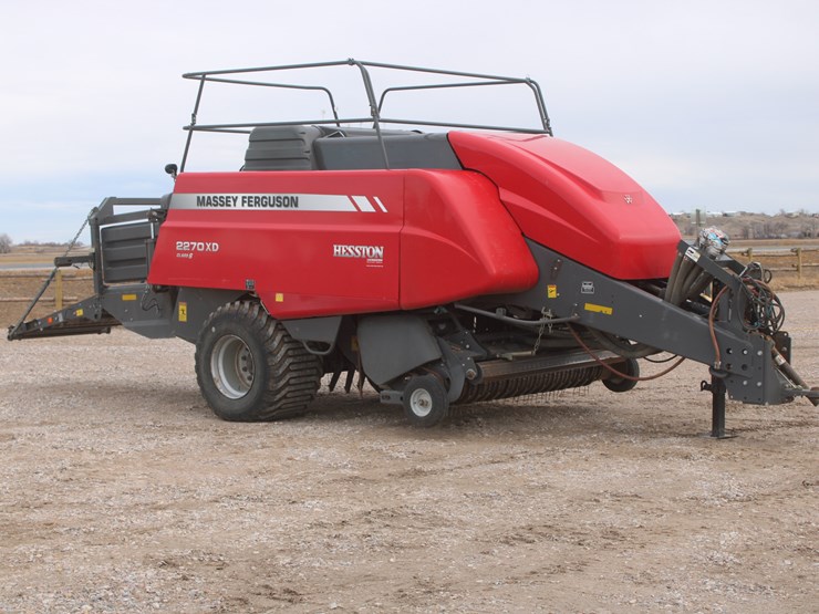 massey-ferguson-2270xd-image-4