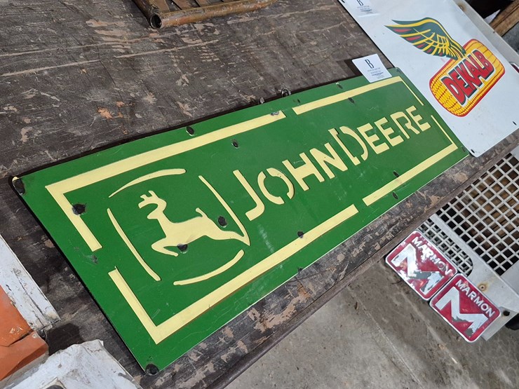 john-deere-35-image-4