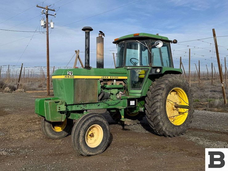 1975-john-deere-4430-image-2