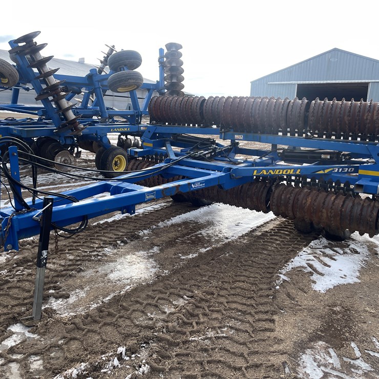 #1072 • Landall 3130 Notched Packer (Somerset, WI)