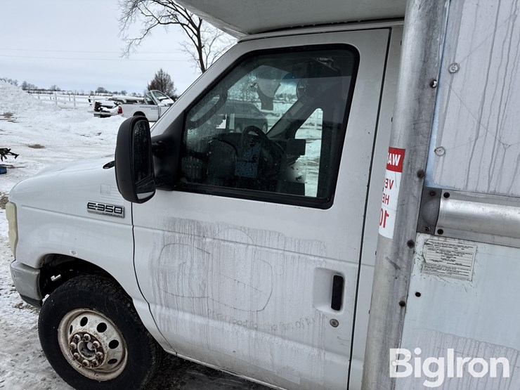 2008-ford-e350-image-14