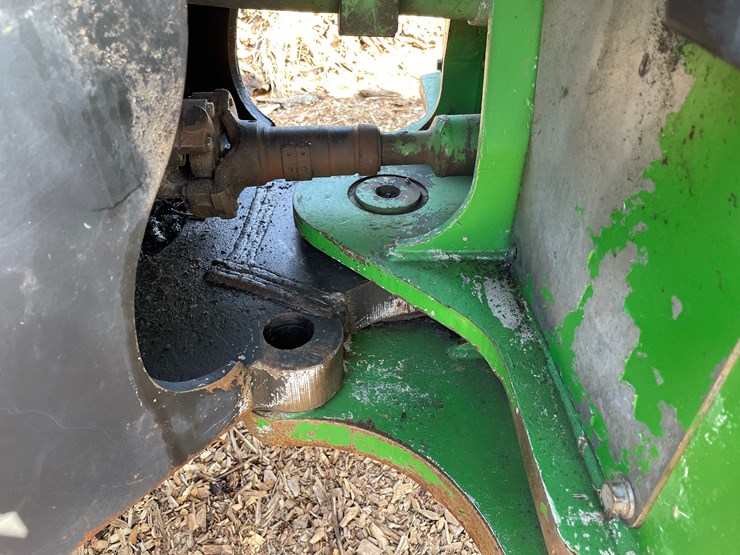 2005-deere-643j-image-66