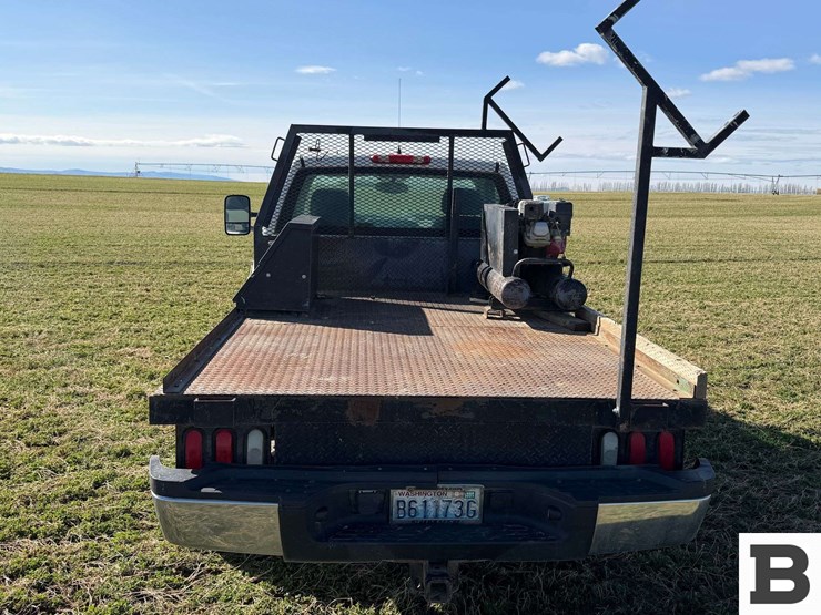 2005-chevrolet-silverado-2500-image-4