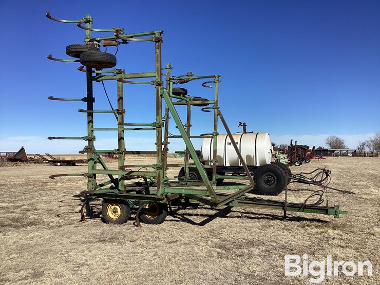 john-deere-1610-image-4