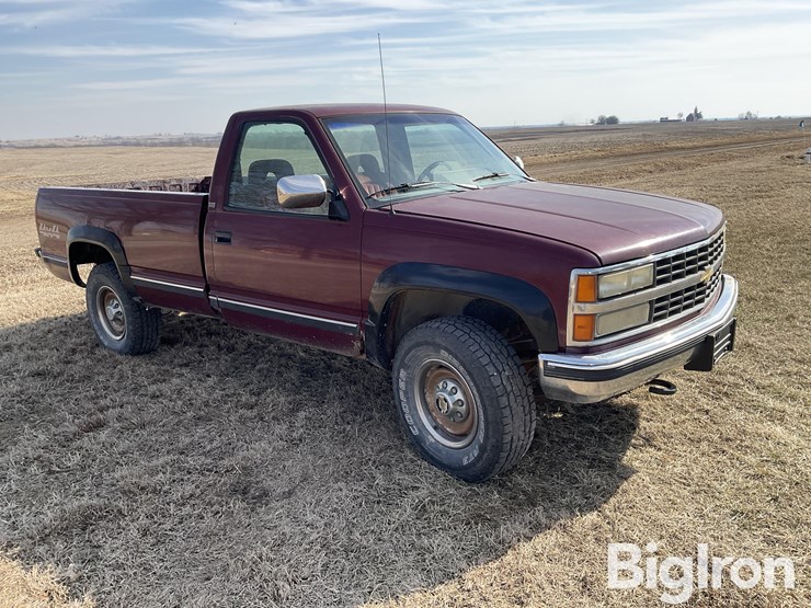 1993-chevrolet-2500-image-3