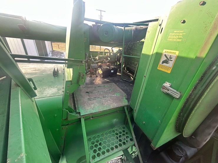 1990-john-deere-9400-image-9