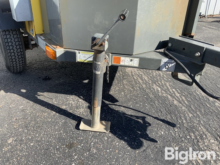 2012-wacker-neuson-e1100-image-13