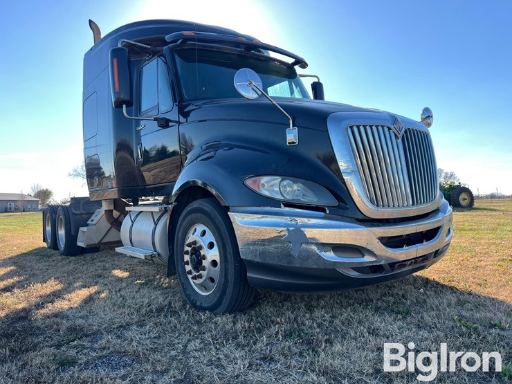 2009-international-prostar-image-4