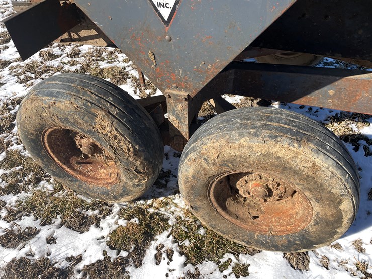 #3260-•-calhoun-fertilizer-spreader-image-10