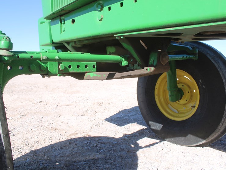 john-deere-4440-image-50