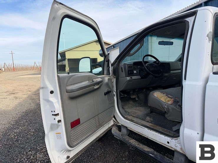 2004-ford-f250-image-18