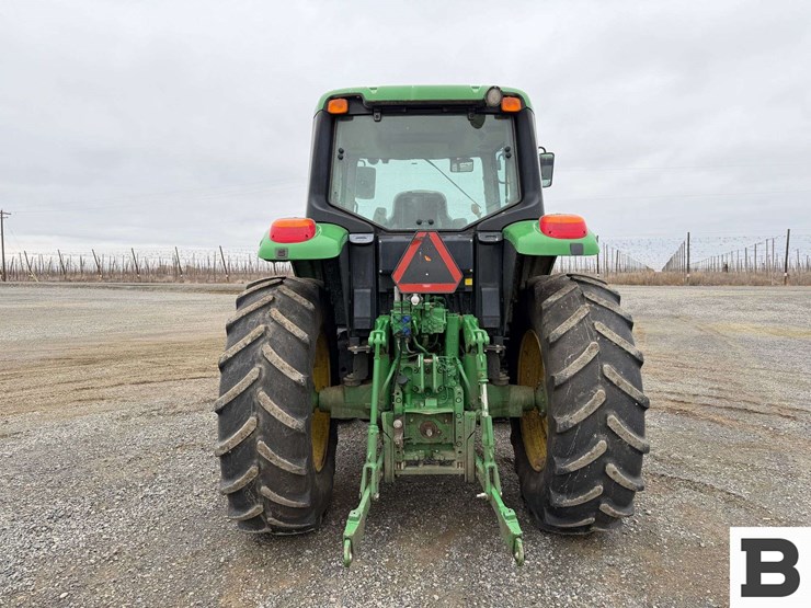 2017-john-deere-6130m-image-5