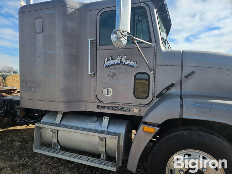 1994-freightliner-fld112-image-17