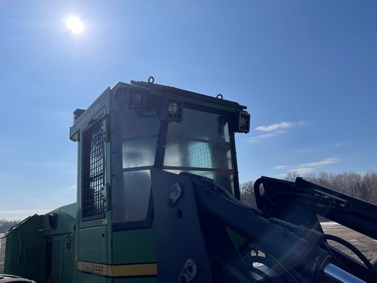 2005-deere-643j-image-34