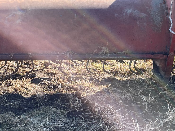 #3448-•-new-holland-chopper-image-9