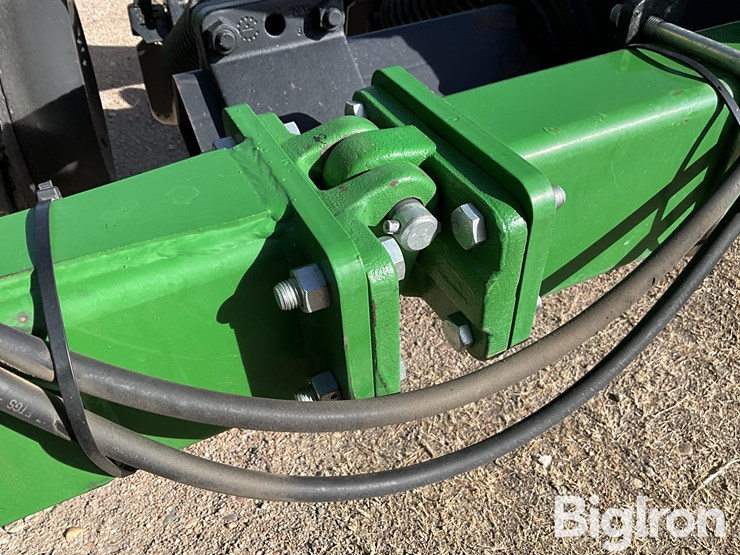 2016-john-deere-1990-image-10