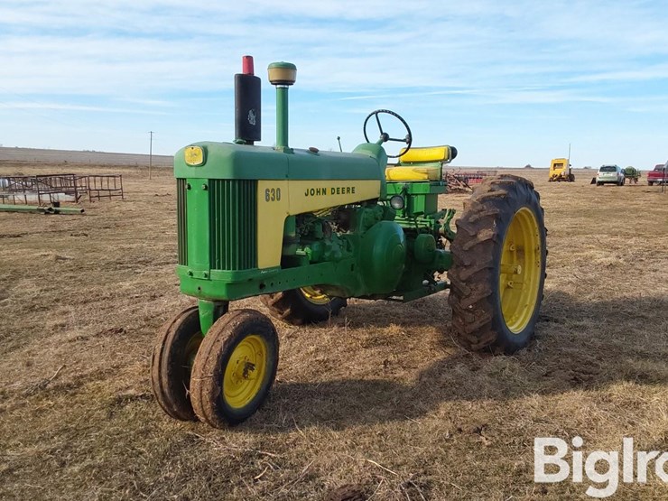 1959-john-deere-630-image-1