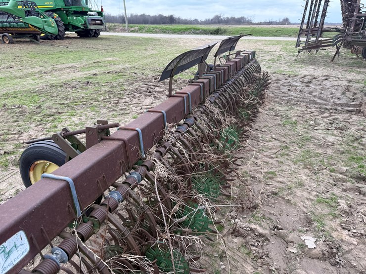 john-deere-400-image-19