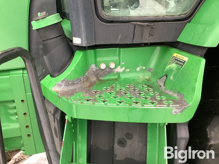 2012-john-deere-8235r-image-13
