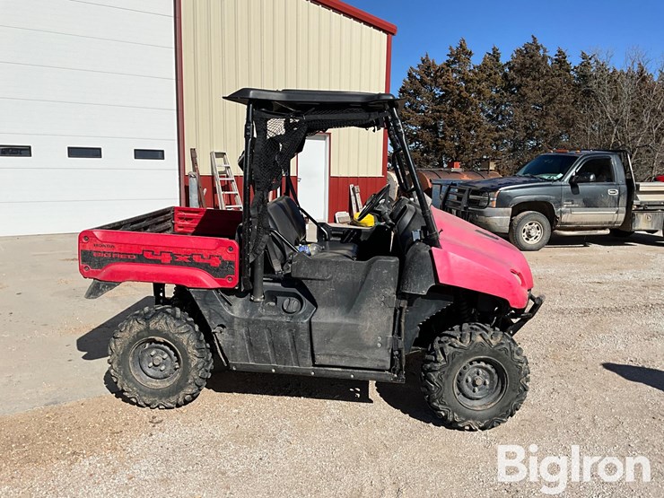 2011-honda-big-red-image-4