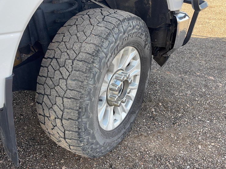 2020-ford-f350-image-19