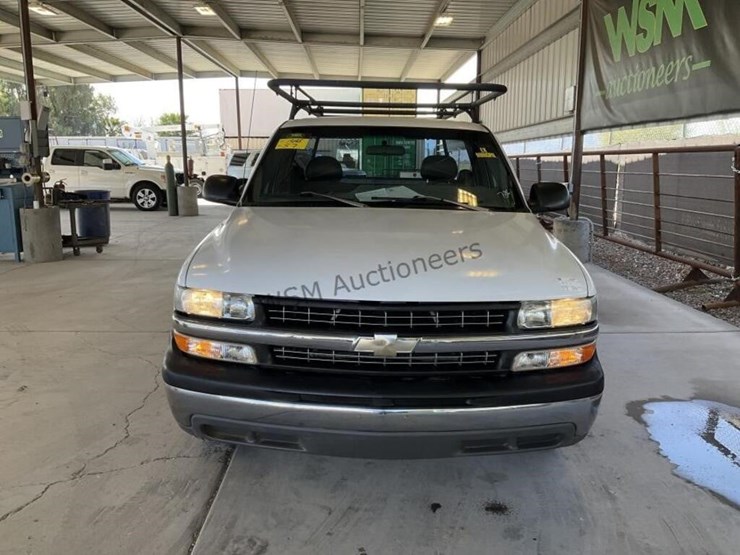 1999-chevrolet-silverado-1500-image-3
