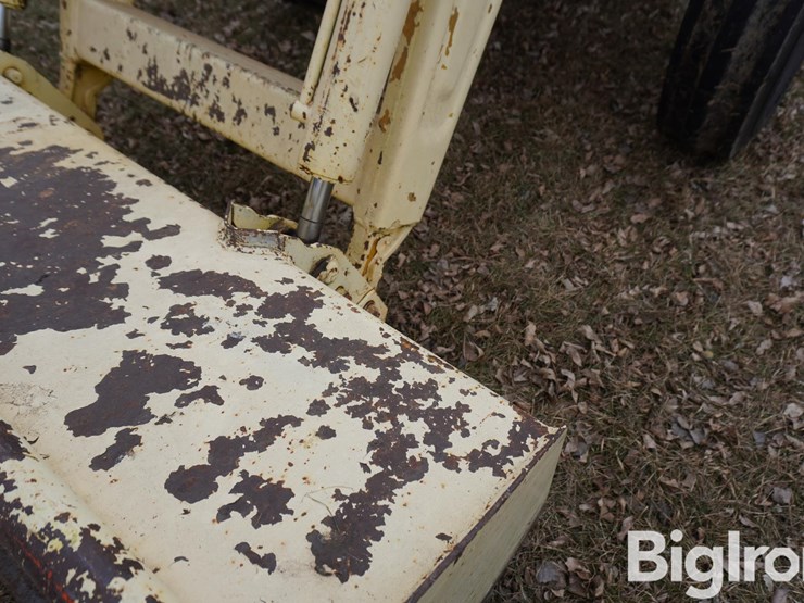 massey-ferguson-32-image-14