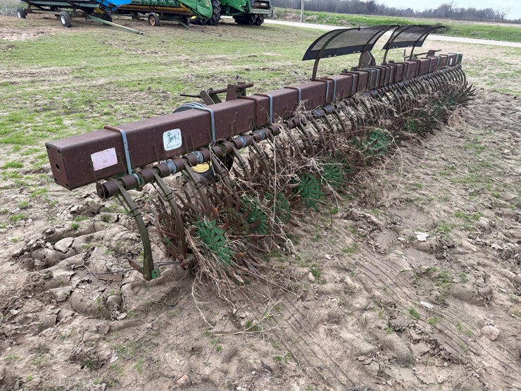 john-deere-400-image-4