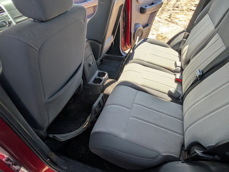 2007-dodge-nitro-image-13