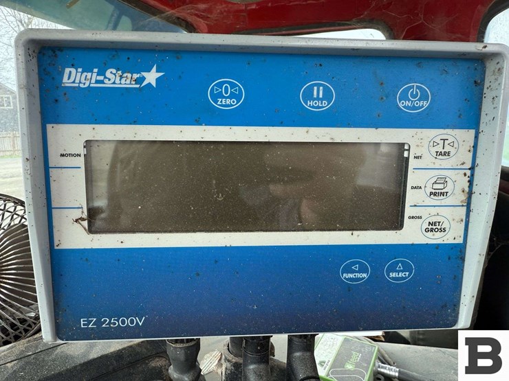 1996-volvo-wx-feed-truck---albany,-or-image-78