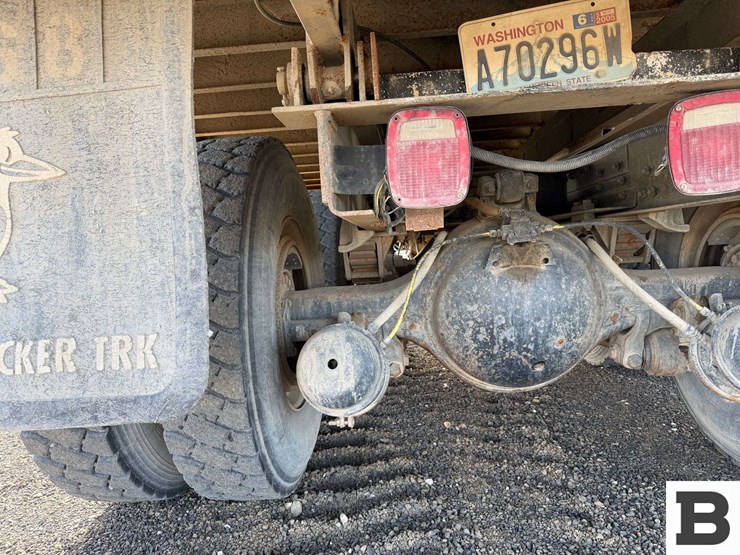 1998-international-4900-image-27