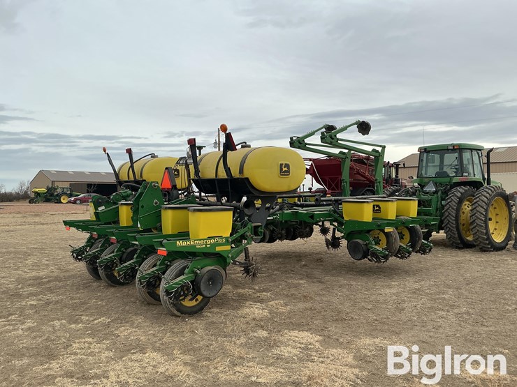 1999-john-deere-1770-image-5