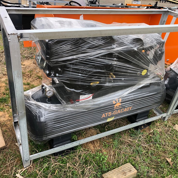 #82 • ATS 40 GALLON AIR COMPRESSOR