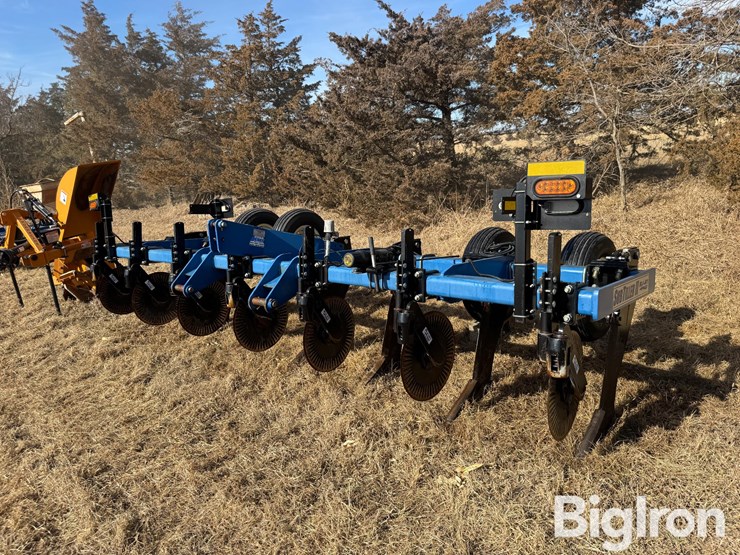 blu-jet-sub-tiller-ii-image-1