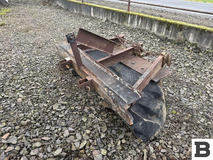 80"-3pt-tire-manure-scraper---albany,-or-image-1