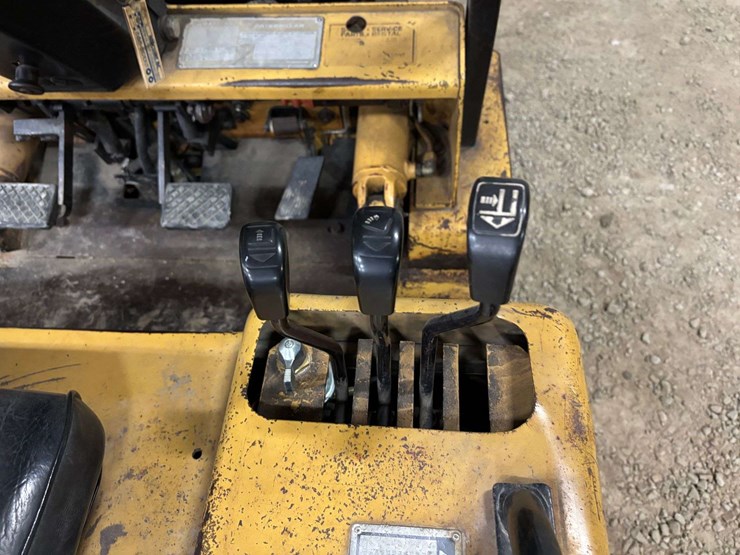 caterpillar-v50d-image-4