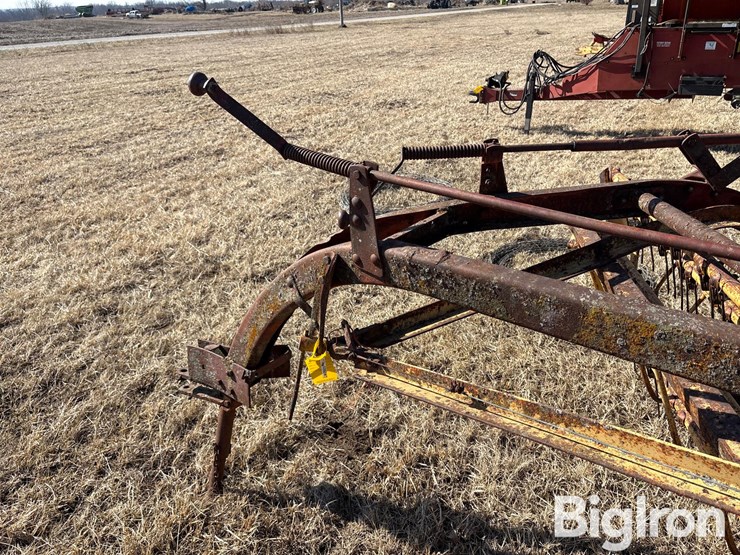 new-holland-56-image-10