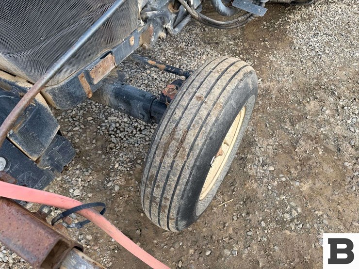 2008-new-holland-tn85fa-image-10