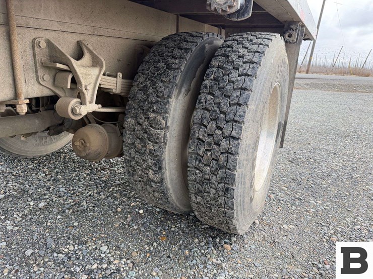 2007-international-durastar-4400-image-19