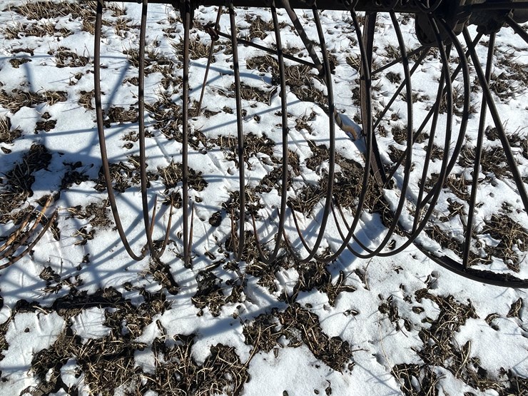 #3251-•-vintage-hay-rake-image-12