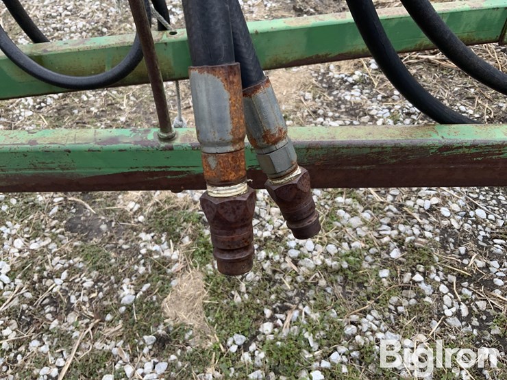 john-deere-215-image-11