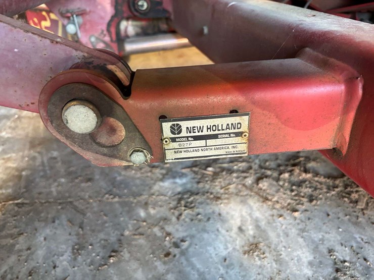 new-holland-b27p-image-6