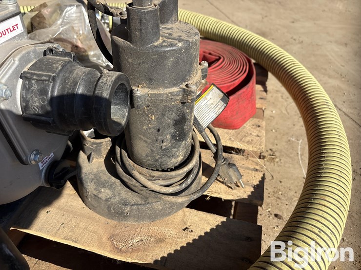 2”-predator-pump-and-hose-image-15