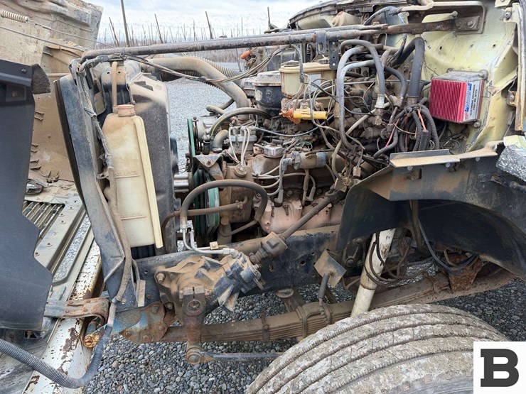 1986-ford-f700-image-26