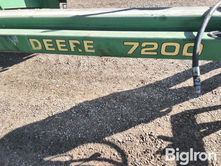 1991-john-deere-7200-image-12