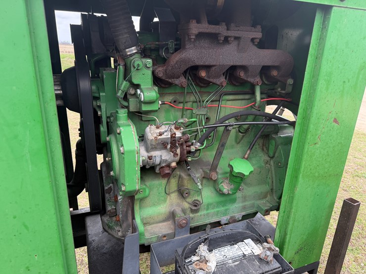 john-deere-4045t-image-23