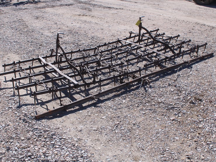 #2052-•-two-5ft-sections-of-spike-harrows-with-evener-image-4