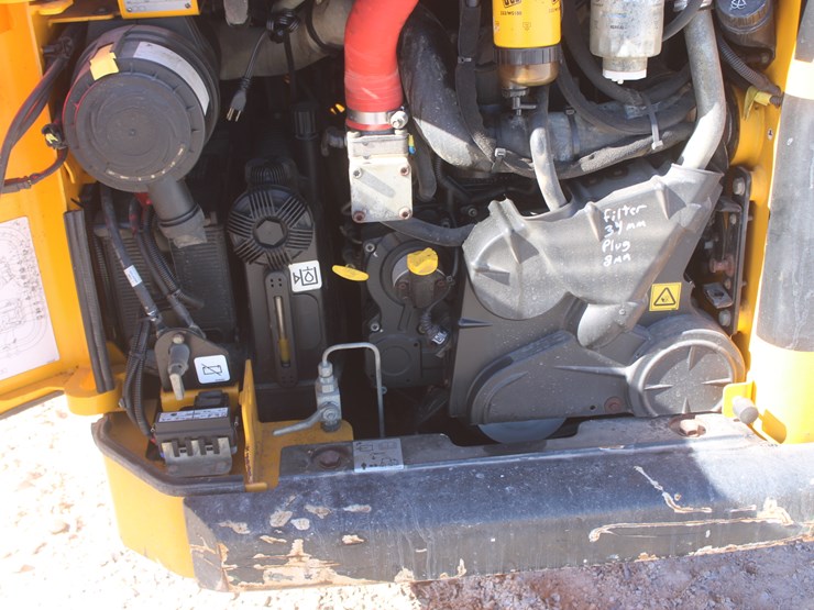 2014-jcb-205-image-21