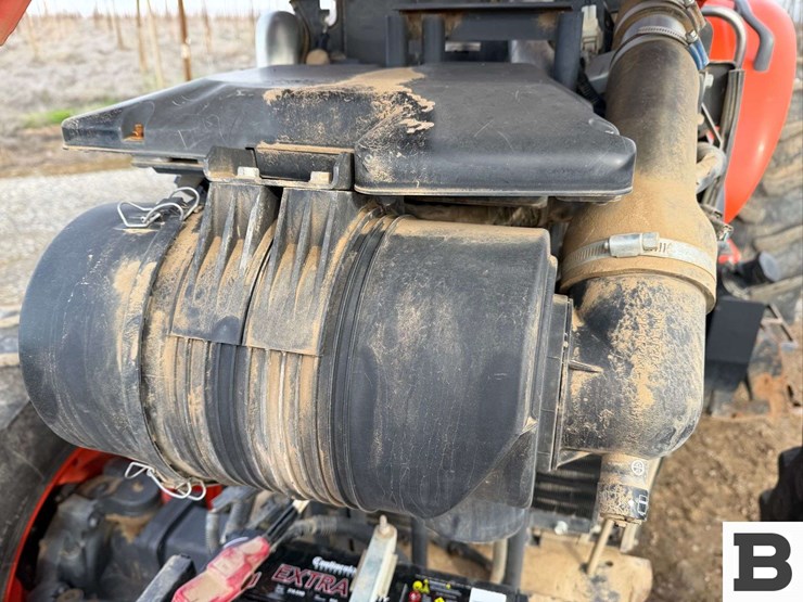 2016-kubota-m5-091-image-32