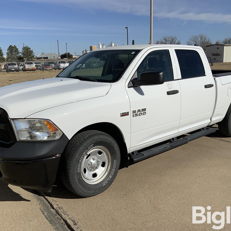2017 DODGE 1500
